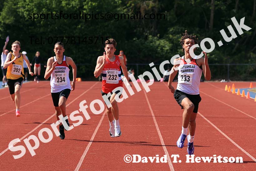 Boys under-15s 200 metres, 2025 North Eastern Track and Field Champs., Shildon, County Durham. Photo: David T. Hewitson/Sports for All Pics